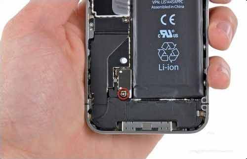 关于如何更换 Iphone4 电池的详细图解教程